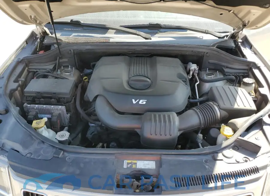 1C4RJEAG2FC185253# 12