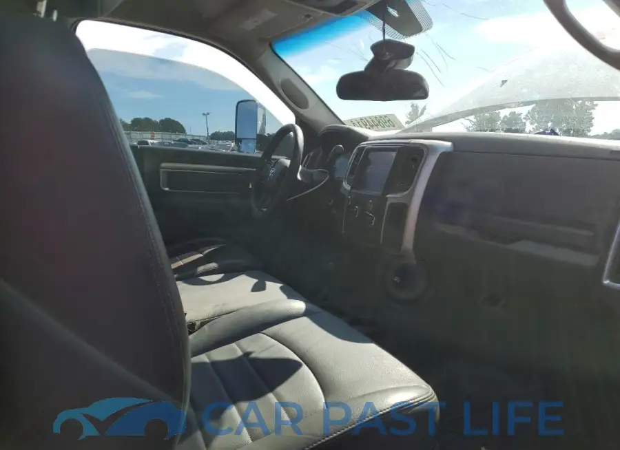 3C7WRNBL5JG409907# 10