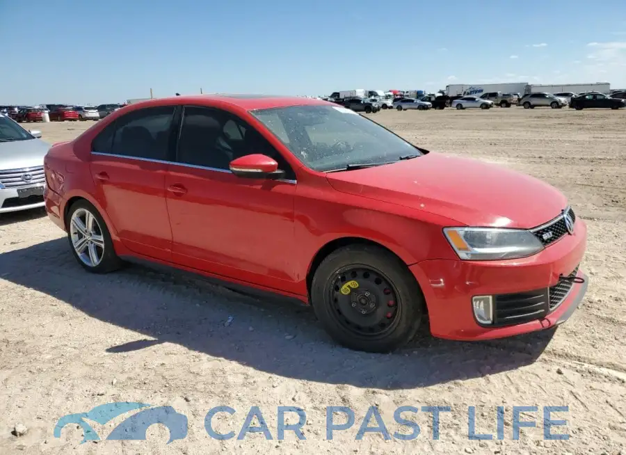 3VW4S7AJ8FM264050# 4