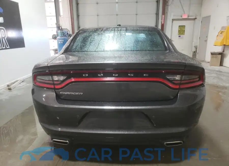 2C3CDXBG8NH212821# 6