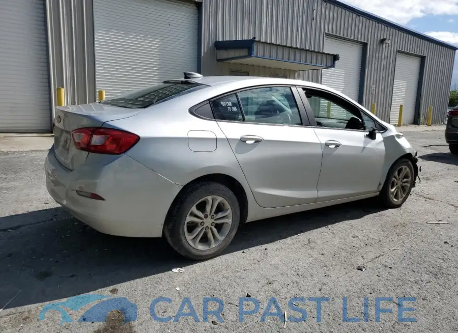 1G1BC5SM0K7109557# 3