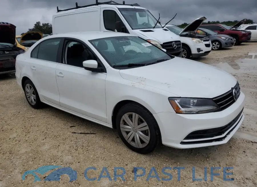 3VW2B7AJXHM353032# 4