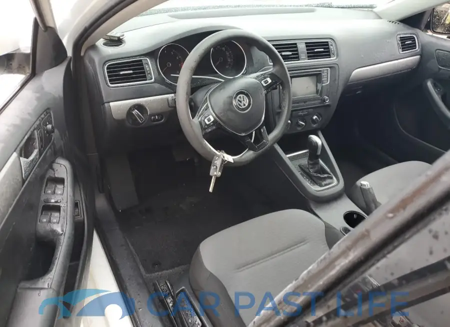 3VW2B7AJXHM353032# 8