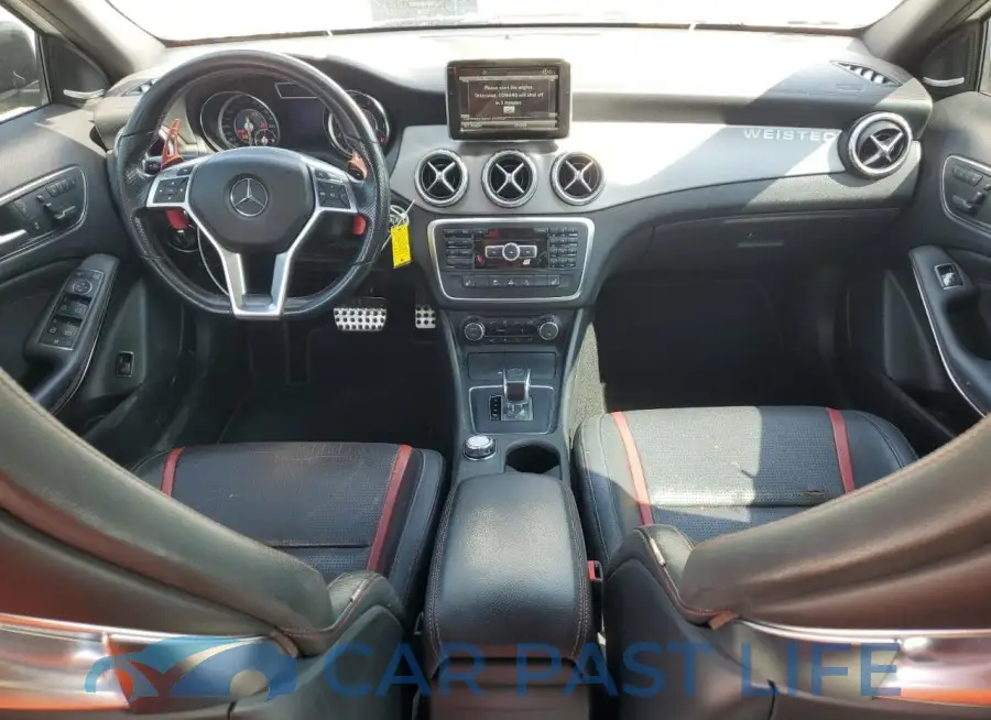 WDDTG5CB1FJ105870# 8