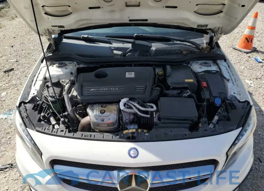 WDDTG5CB1FJ105870# 12