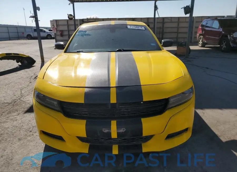 2C3CDXBG3KH614886# 5