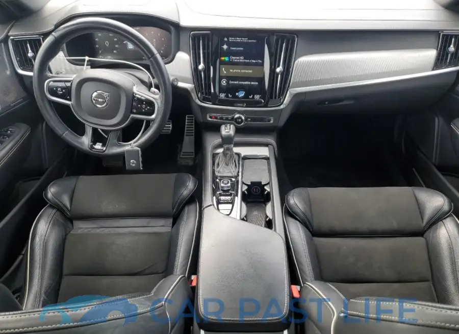 YV1A22VM4J1037158# 8