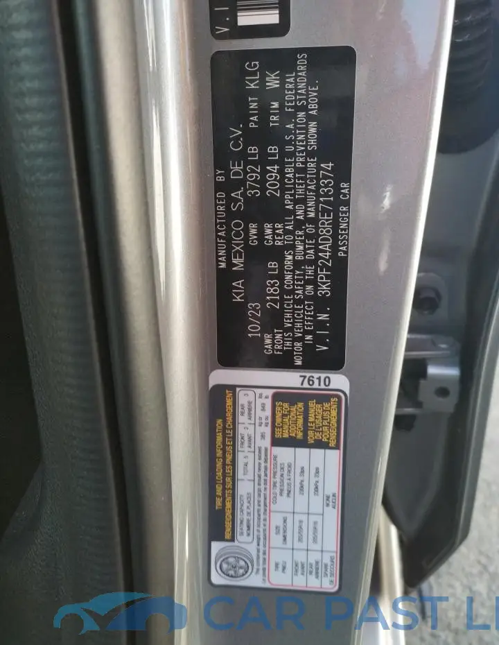 3KPF24AD8RE713374# 12
