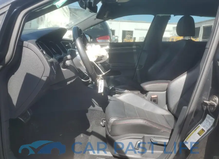 3VW447AU8HM018736# 7
