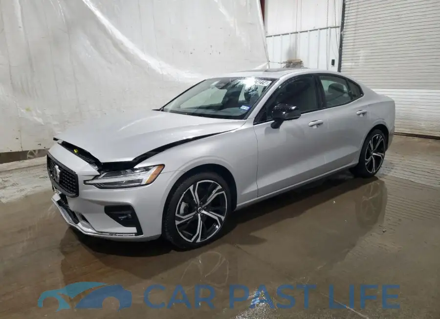 7JRL12FK2RG317573# 1