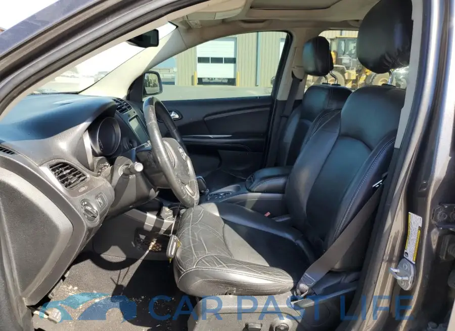 3C4PDCGB4GT123583# 7