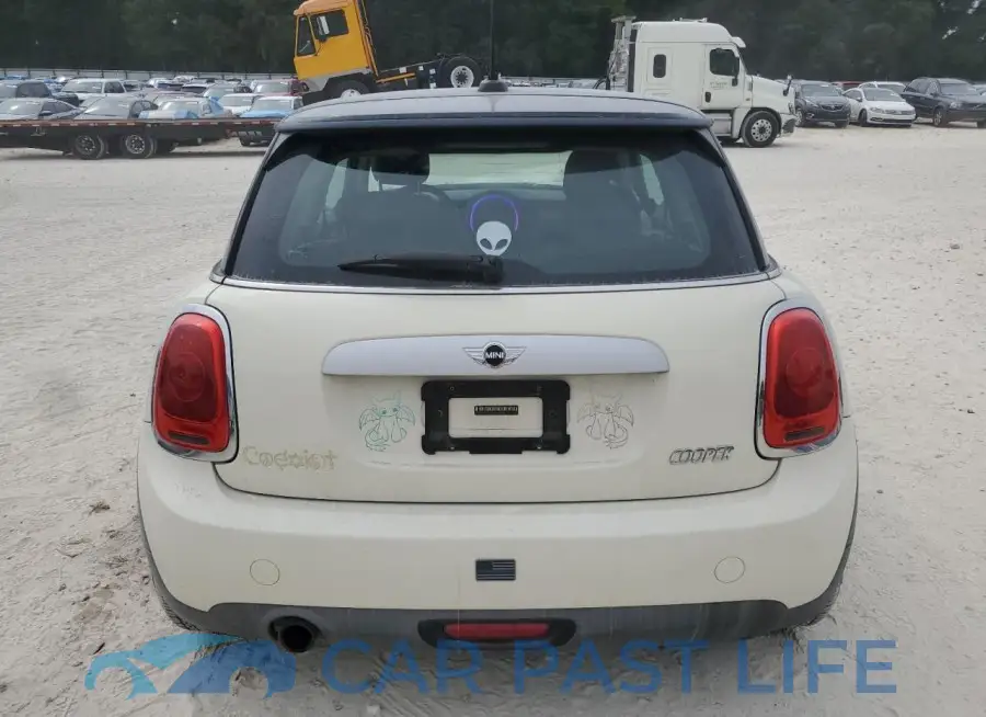 WMWXM5C58FT940199# 6