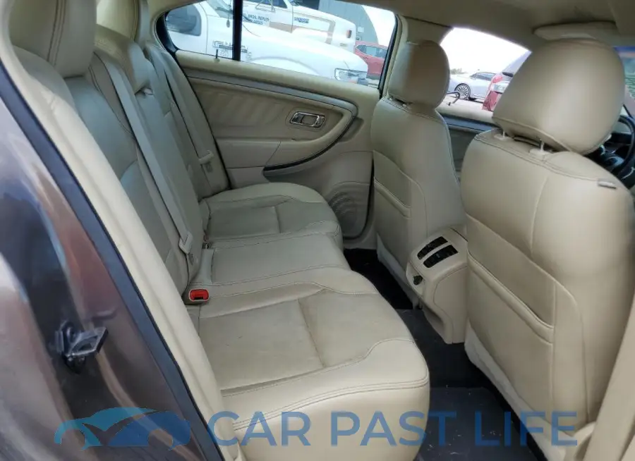 1FAHP2E80FG135350# 10