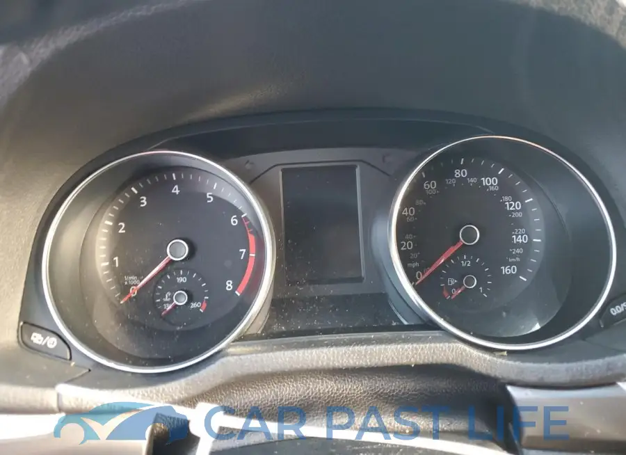 1VWDT7A38HC054776# 9