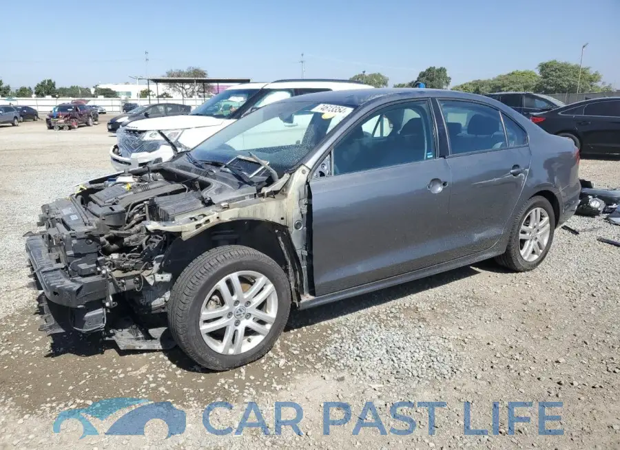 3VW2B7AJ2JM258308# 1