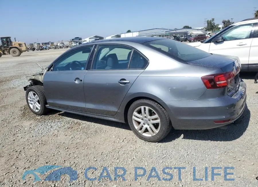 3VW2B7AJ2JM258308# 2