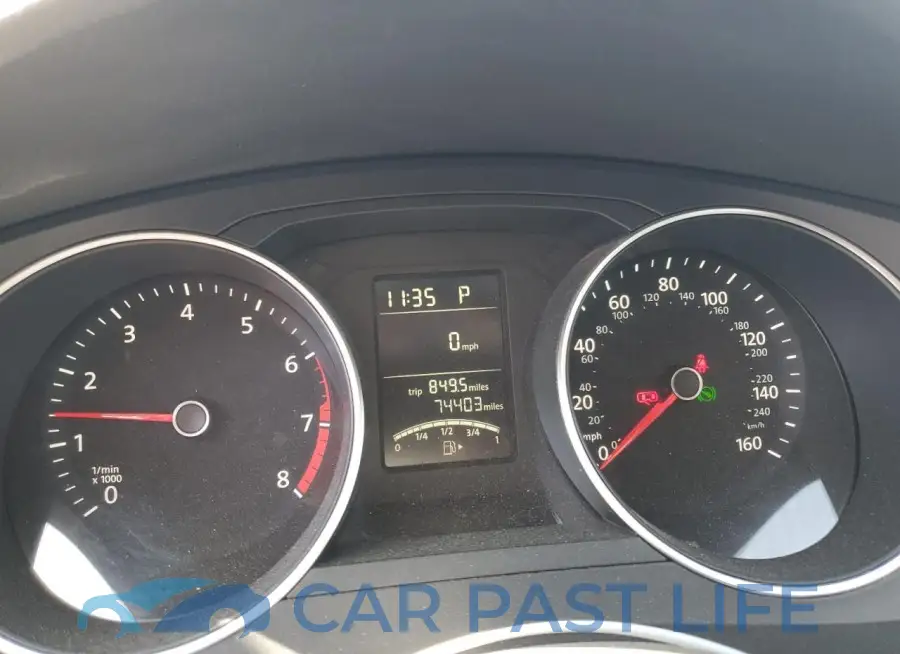 3VW2B7AJ2JM258308# 9