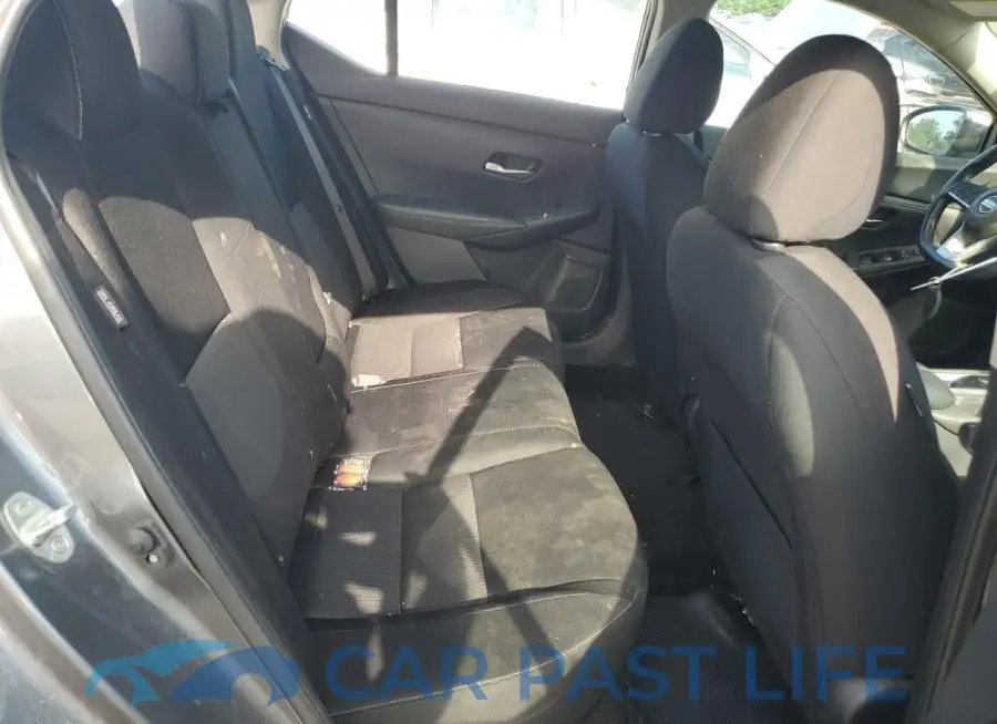 3N1AB8CV5MY215988# 10