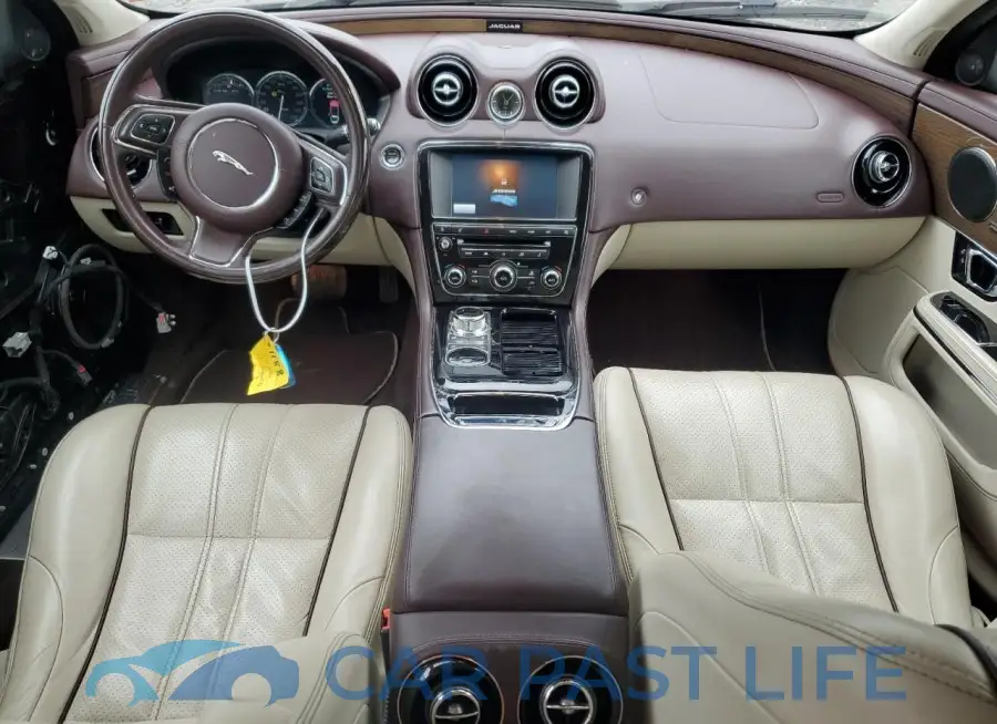 SAJXJ2GDXF8V77839# 8