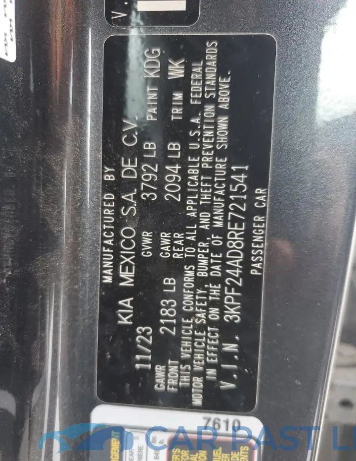 3KPF24AD8RE721541# 12