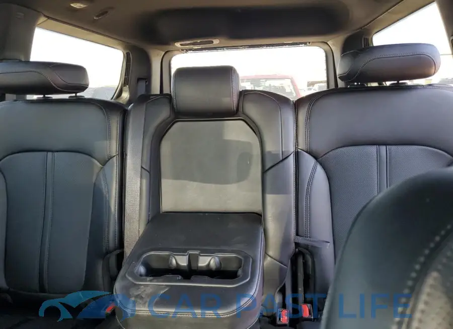 1C4SJVBP6RS125860# 10