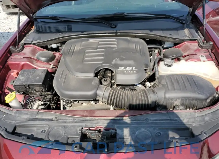 2C3CCABG5KH682896# 11