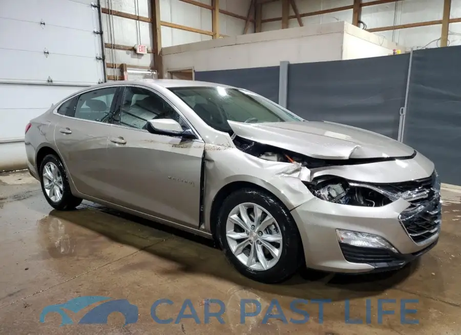 1G1ZD5ST2RF127335# 4
