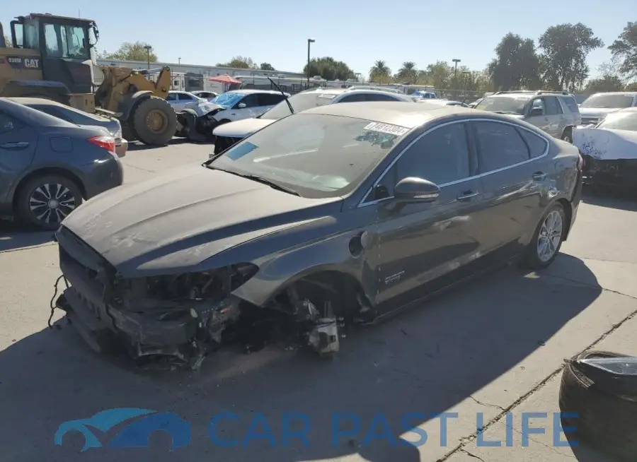 3FA6P0SU9HR277138# 1