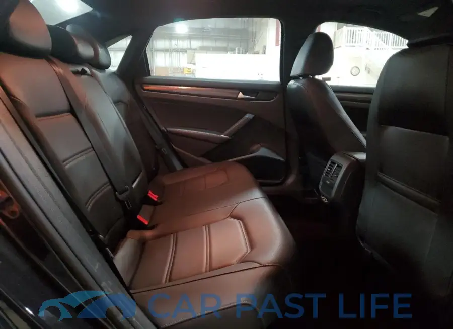 1VWMA7A35MC012985# 10