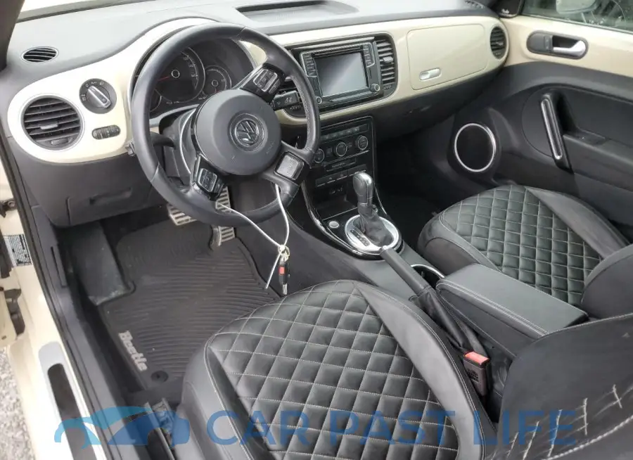3VW5DAAT5KM509619# 8
