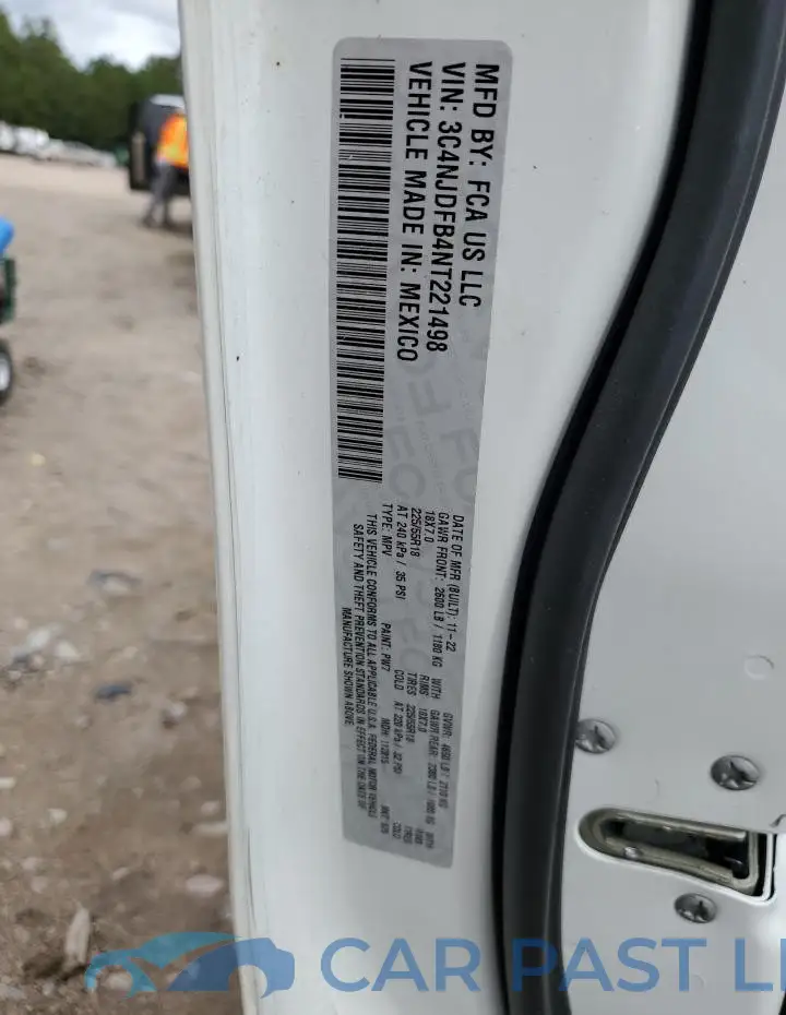 3C4NJDFB4NT221498# 14