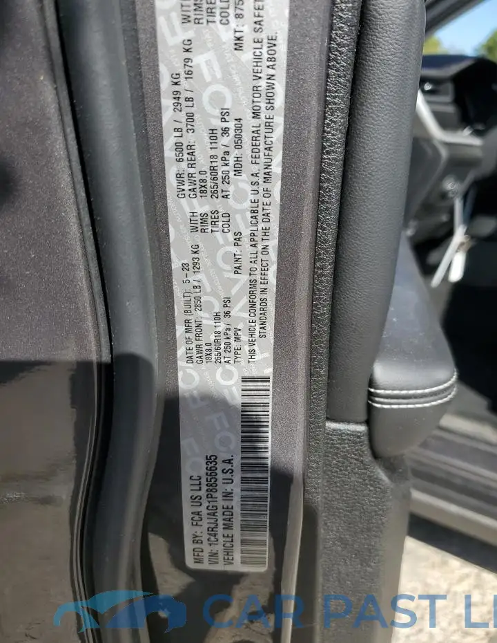 1C4RJJAG1P8856635# 12