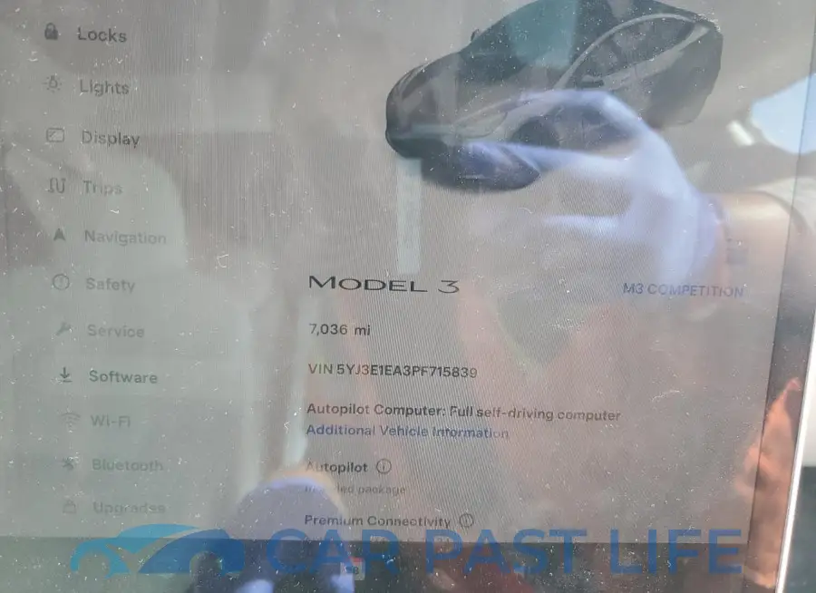 5YJ3E1EA3PF715839# 9