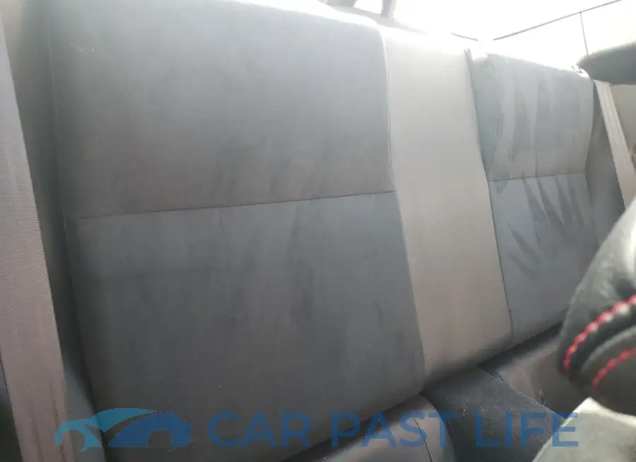 JF1ZCAC15F9604744# 10
