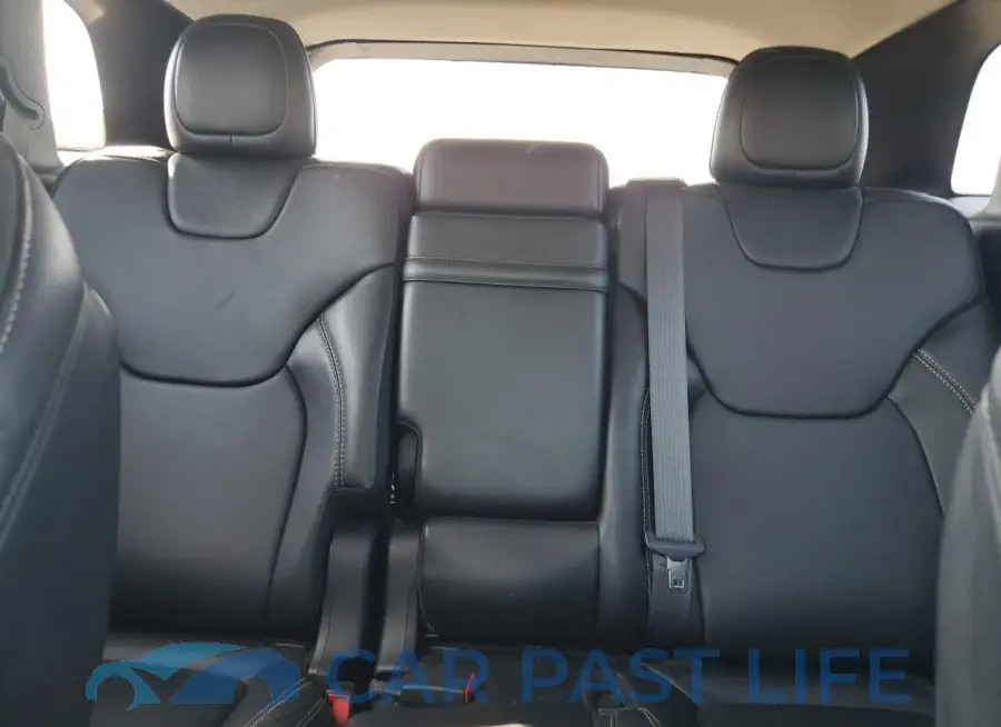 1C4PJMCS8FW594746# 10