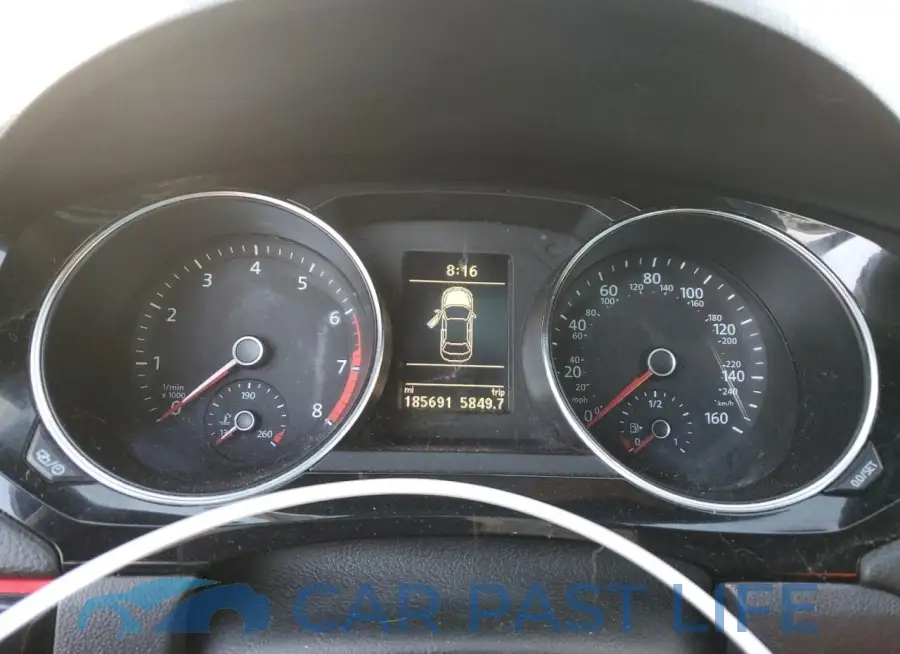 3VW4T7AJ4FM294711# 9