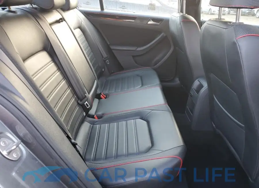 3VW4T7AJ4FM294711# 10