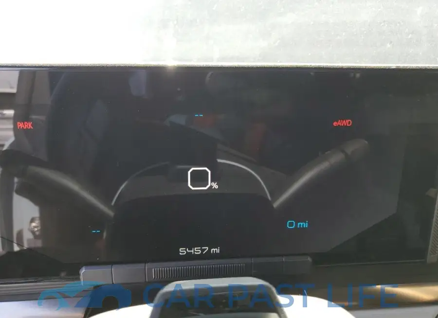 1GT10DDB3RU104561# 9