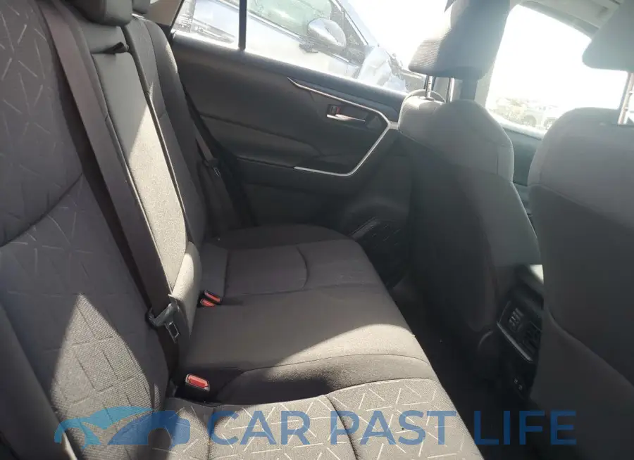 JTMW1RFV3KJ014180# 10