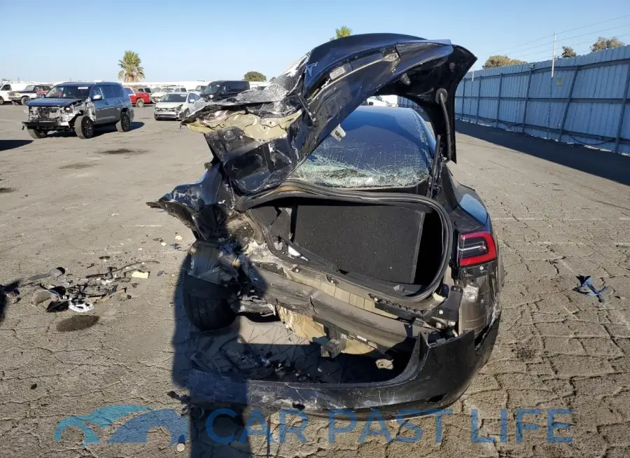 5YJ3E1EA9JF156417# 6