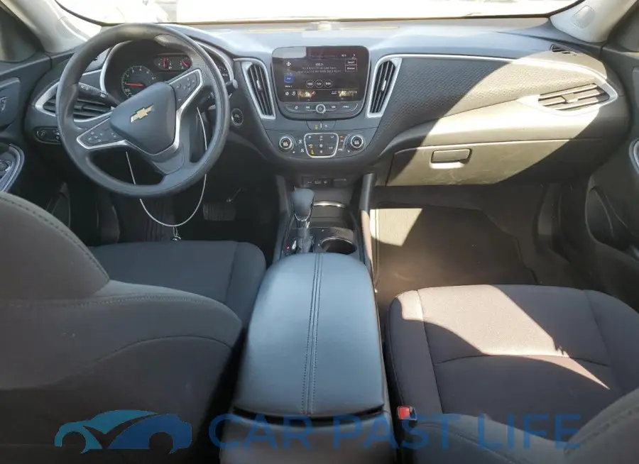 1G1ZD5ST2PF185734# 8