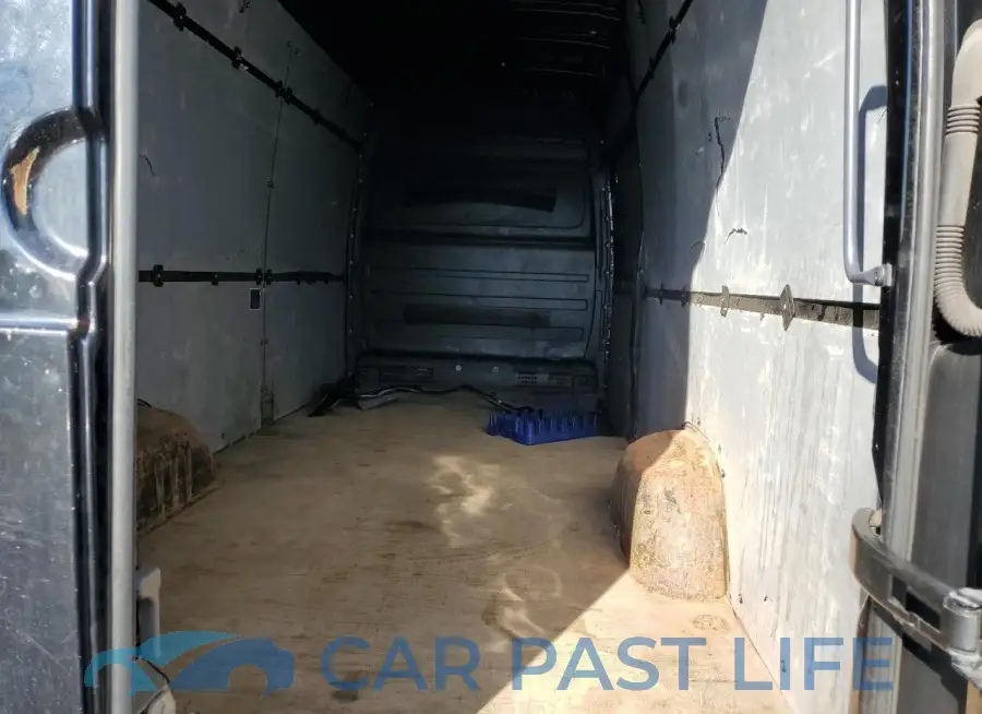 WD3PE8DC3FP141433# 10