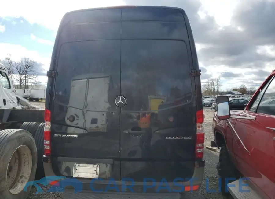 WD3PE8DC3FP141433# 6