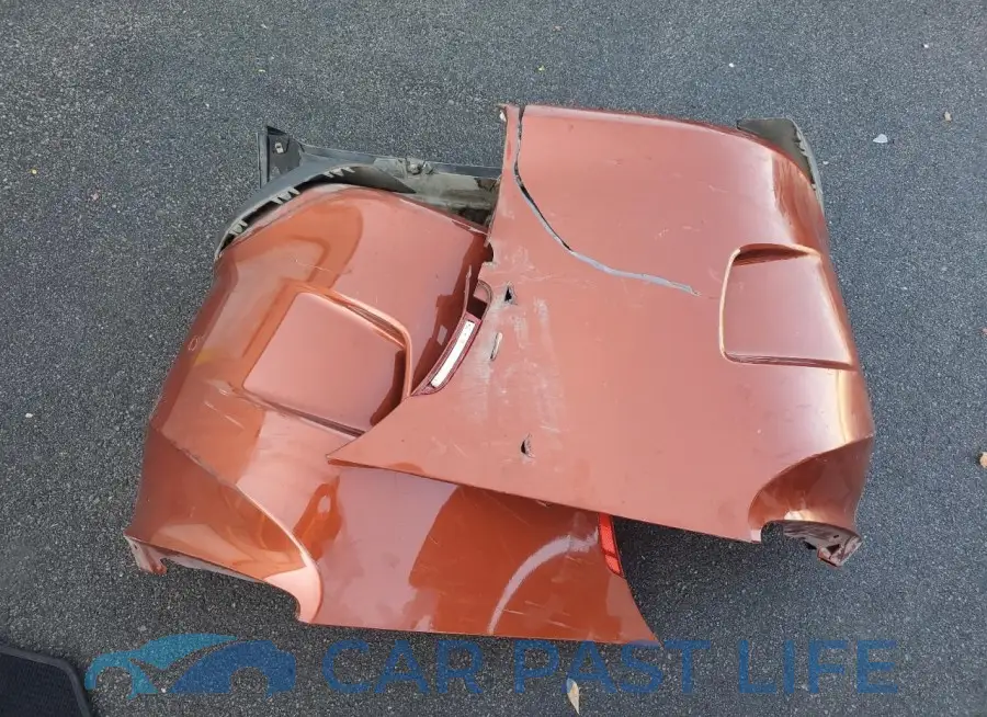 2C3CDXMG8NH241118# 12