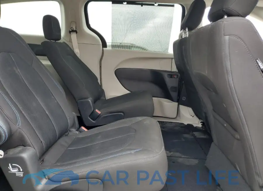 2C4RC1FG8MR592428# 11