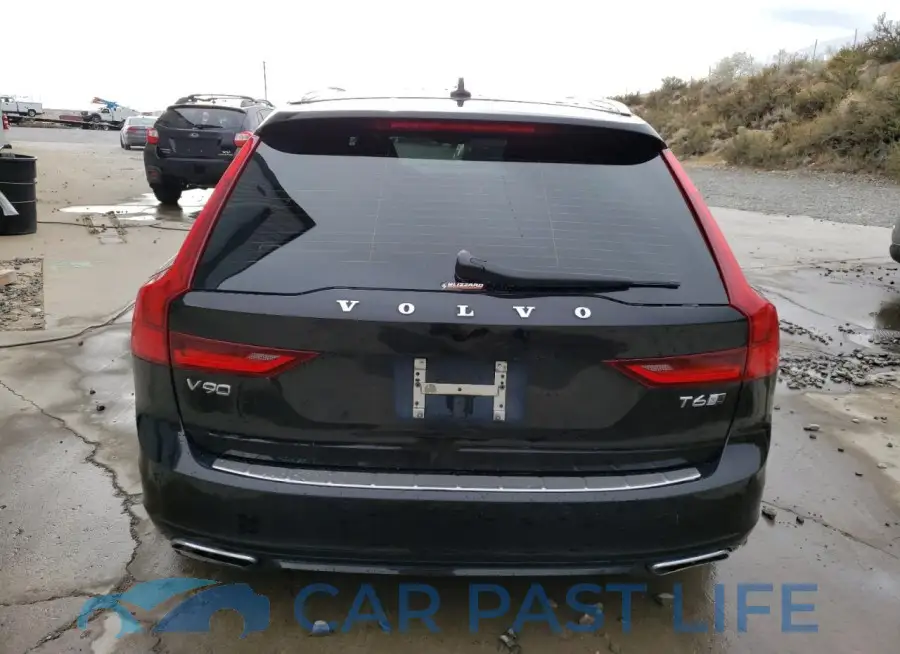 YV1A22VM5J1065356# 6