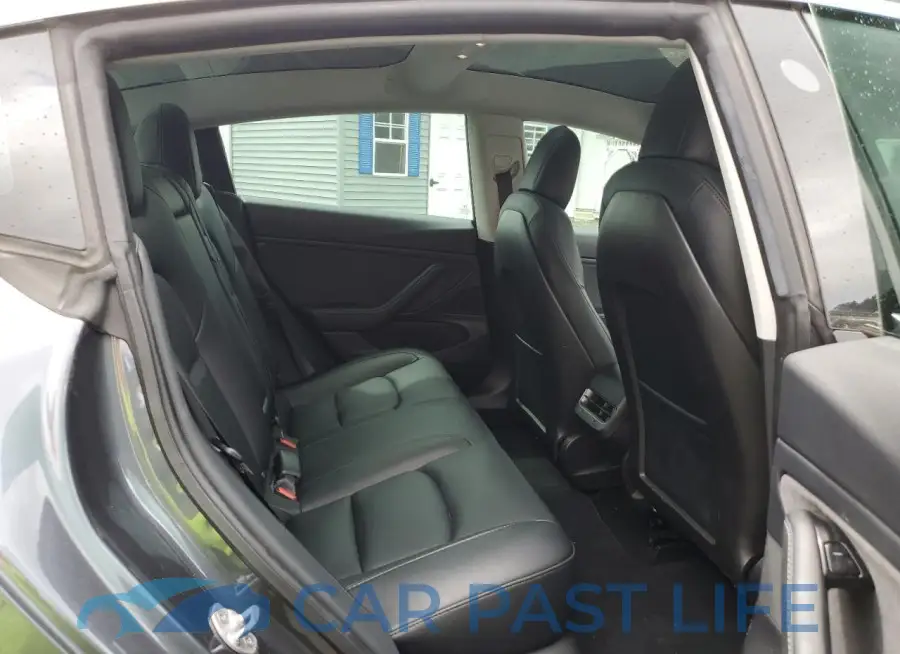 5YJ3E1EB5LF635185# 10