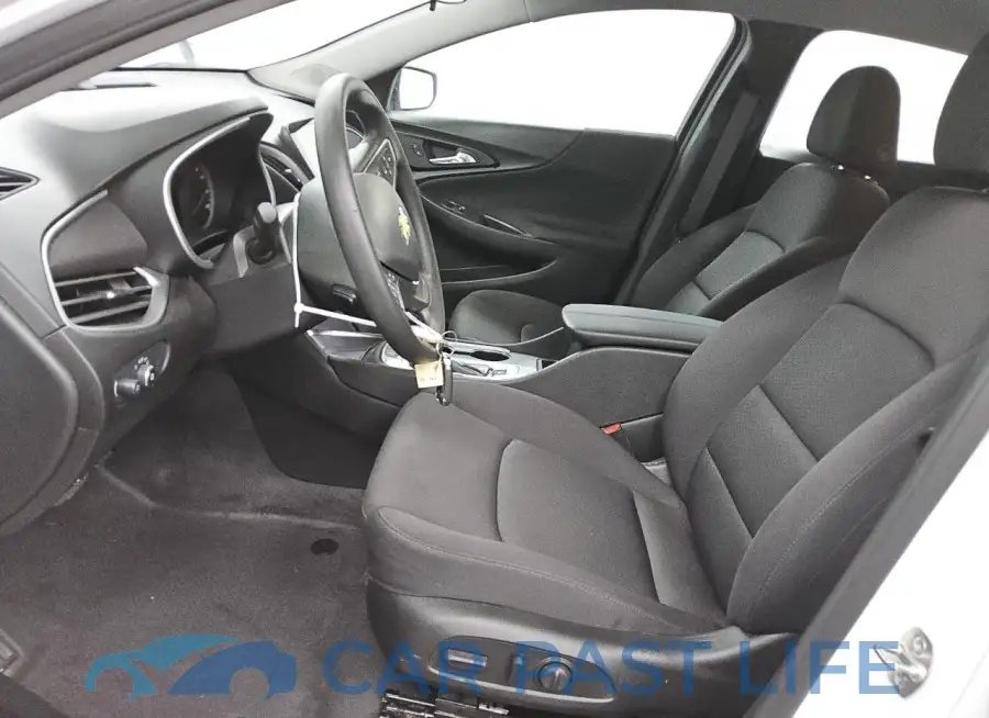 1G1ZD5ST9RF206338# 7