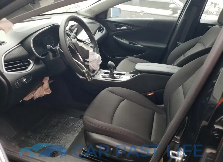 1G1ZD5ST9RF216111# 7