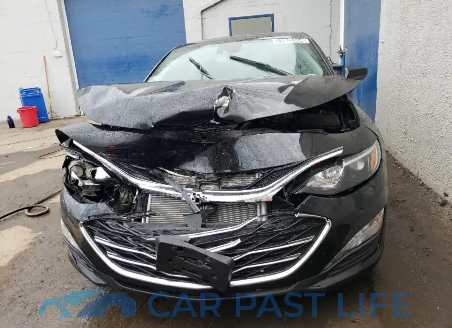1G1ZD5ST9RF216111# 5